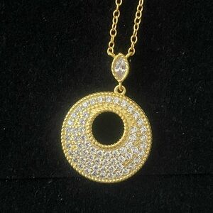 Freida Rothman. Circle Pendant Necklace